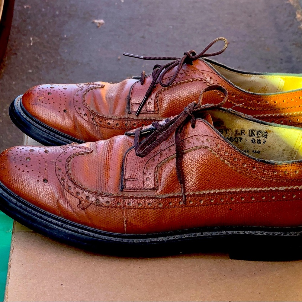 Vintage Sears Leather Shoes Mens Brown Leather Wingtip Dress Oxford Size 8.5D